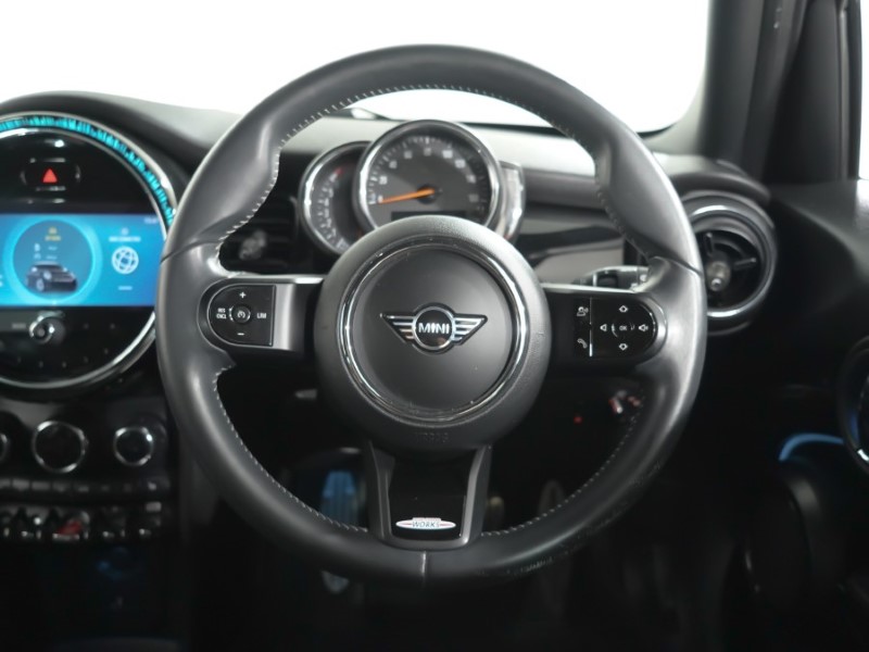 2022 (22) MINI HATCHBACK 1.5 Cooper Sport 5dr Auto 5339456