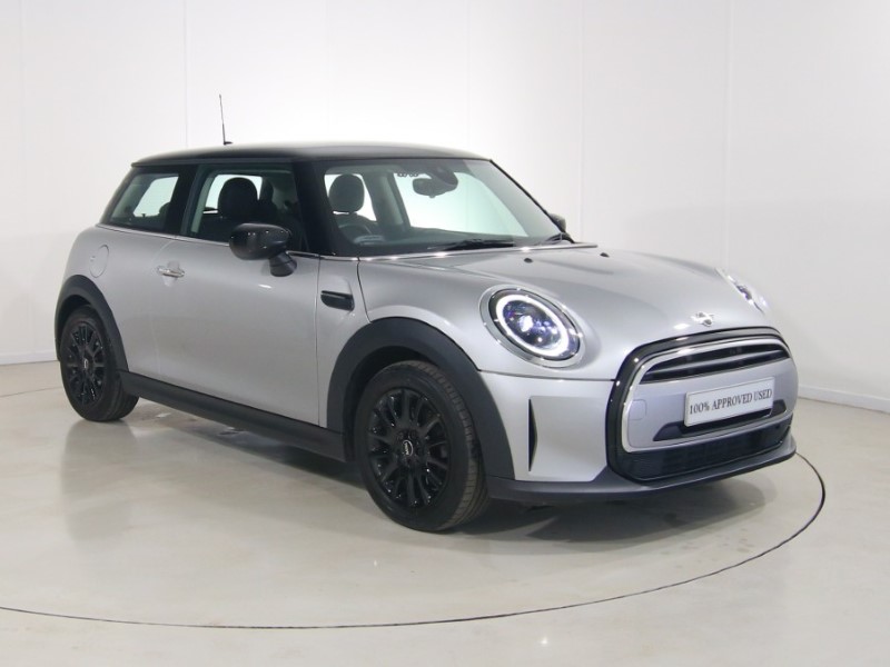 2024 (24) MINI HATCHBACK 1.5 Cooper Classic 3dr Auto