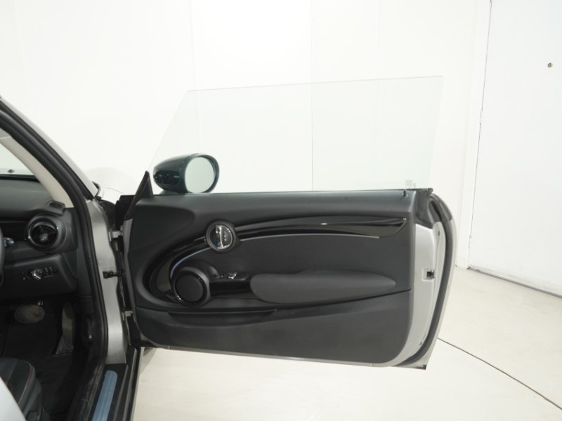 2024 (24) MINI HATCHBACK 1.5 Cooper Classic 3dr Auto 5343835
