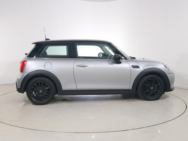 2024 (24) MINI HATCHBACK 1.5 Cooper Classic 3dr Auto 5343871
