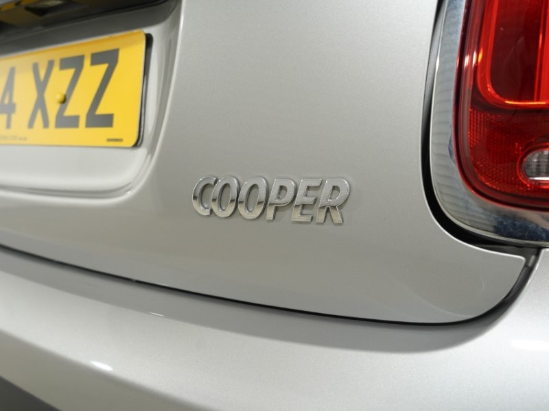 2024 (24) MINI HATCHBACK 1.5 Cooper Classic 3dr Auto 5343822