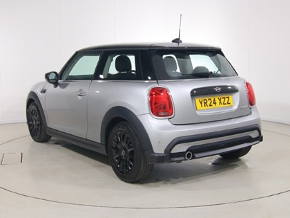 2024 (24) MINI HATCHBACK 1.5 Cooper Classic 3dr Auto