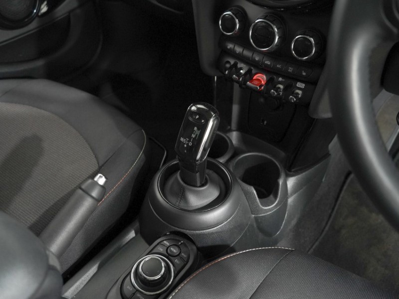 2022 (72) MINI HATCHBACK 1.5 Cooper Classic 5dr Auto 5349807