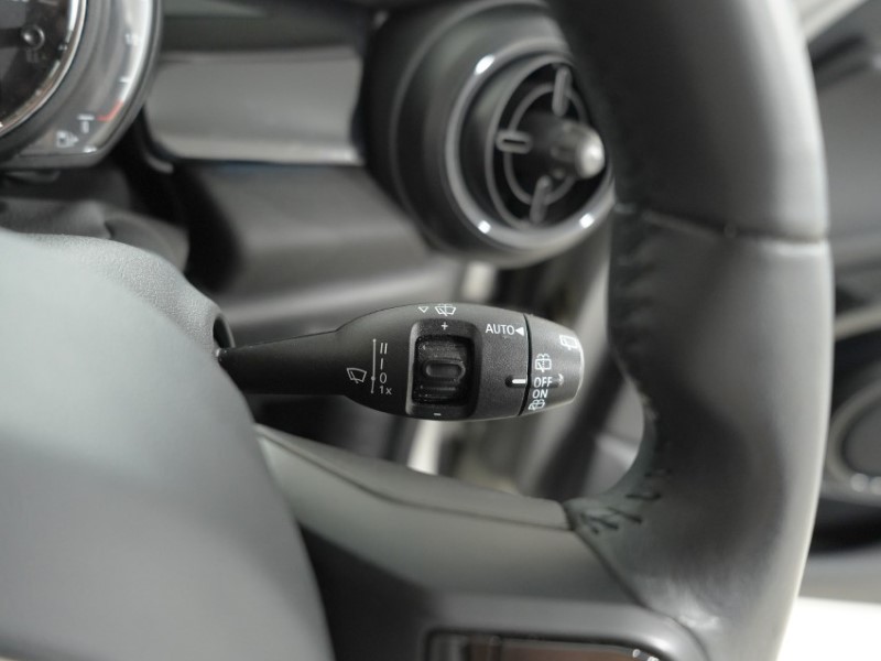 2022 (72) MINI HATCHBACK 1.5 Cooper Classic 5dr Auto 5349801