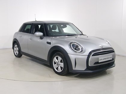 2022 (72) MINI HATCHBACK 1.5 Cooper Classic 5dr Auto