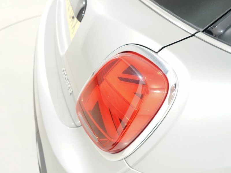 2022 (72) MINI HATCHBACK 1.5 Cooper Classic 5dr Auto 5349781