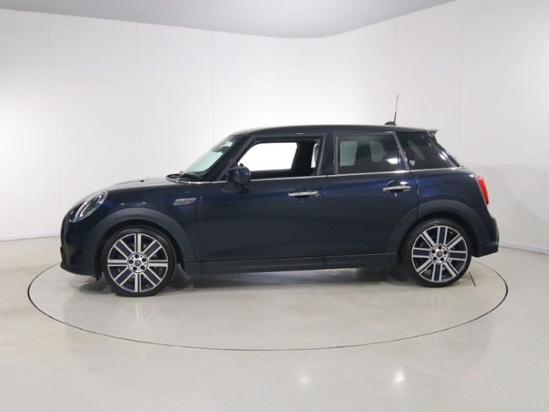 2024 (24) MINI HATCHBACK 2.0 Cooper S Exclusive 3dr 5351475