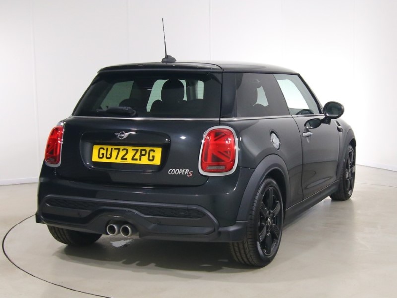2022 (72) MINI HATCHBACK 2.0 Cooper S Classic 3dr Auto 5340783