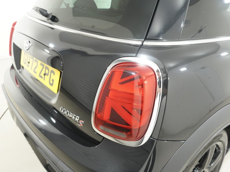 2022 (72) MINI HATCHBACK 2.0 Cooper S Classic 3dr Auto 5340719