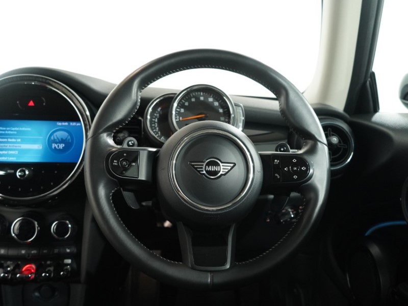 2022 (72) MINI HATCHBACK 2.0 Cooper S Classic 3dr Auto 5340724