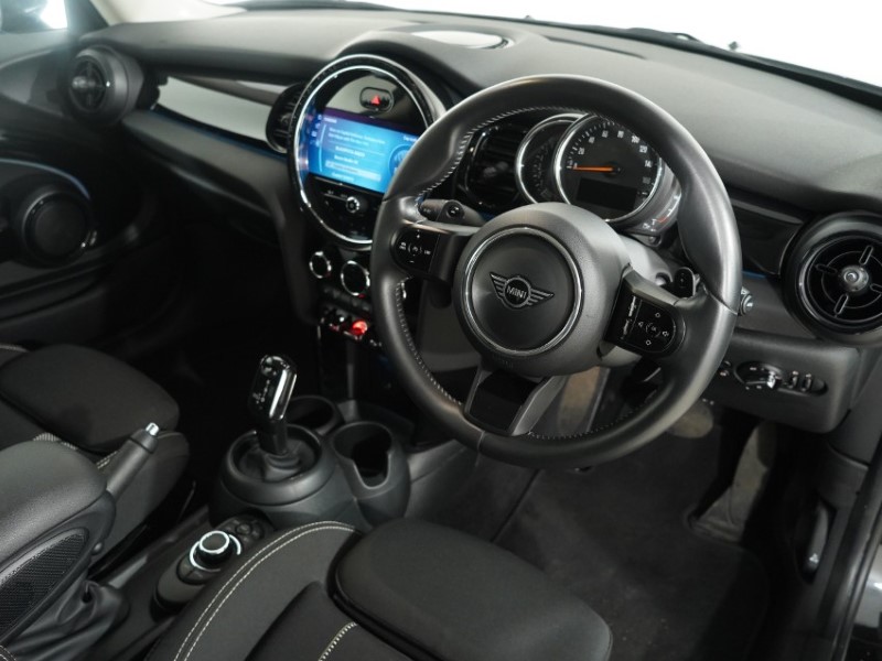 2022 (72) MINI HATCHBACK 2.0 Cooper S Classic 3dr Auto 5340743