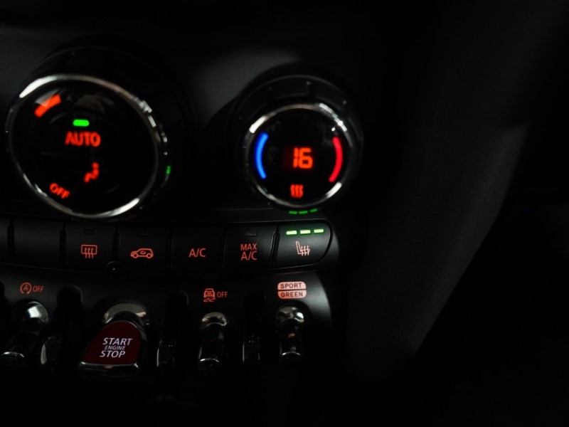 2022 (72) MINI HATCHBACK 2.0 Cooper S Classic 3dr Auto 5340760