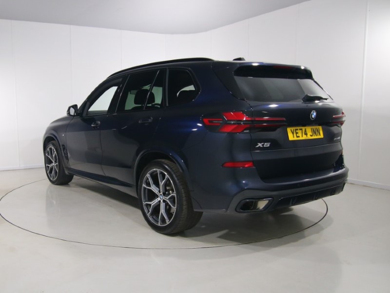 2024 (74) BMW X5 xDrive40d MHT M Sport 5dr Auto 1