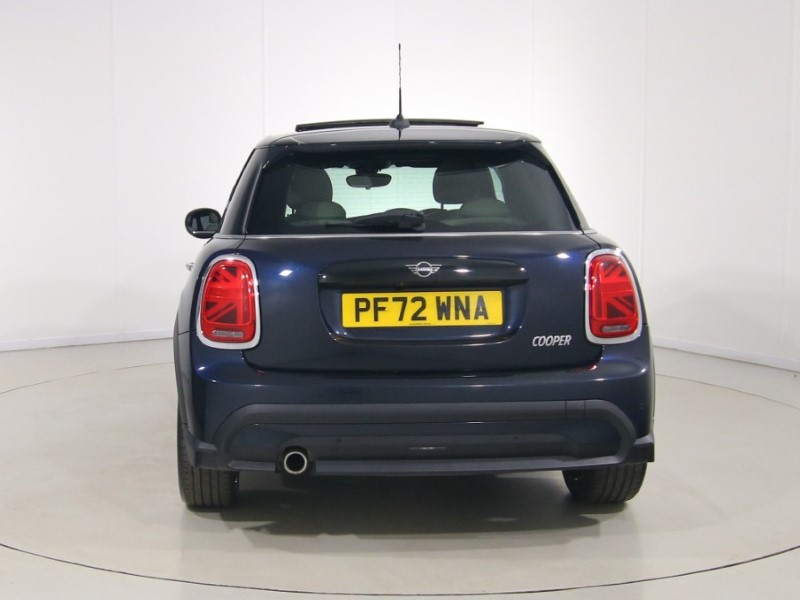 2023 (72) MINI HATCHBACK 1.5 Cooper Exclusive 5dr Auto 5352148