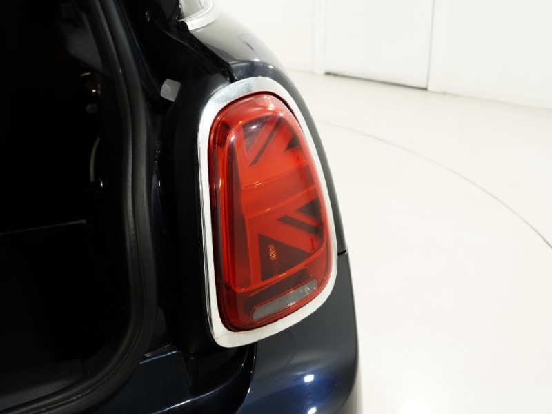 2023 (72) MINI HATCHBACK 1.5 Cooper Exclusive 5dr Auto 5352101