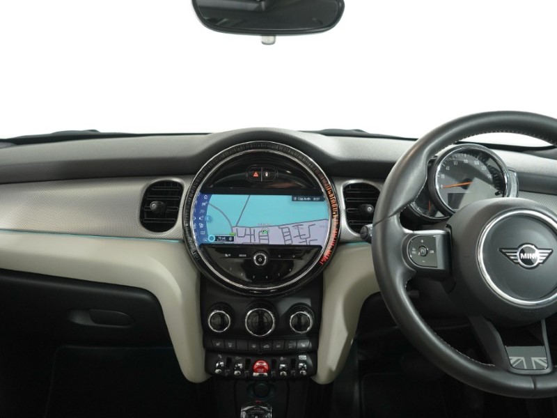 2023 (72) MINI HATCHBACK 1.5 Cooper Exclusive 5dr Auto 5352107