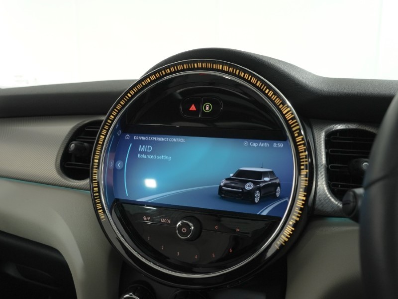 2023 (72) MINI HATCHBACK 1.5 Cooper Exclusive 5dr Auto 5352140