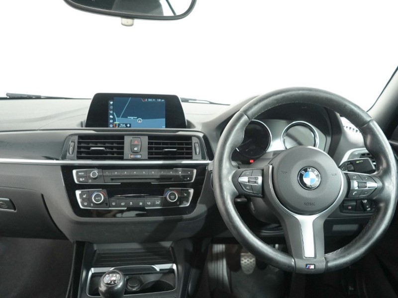 2019 (19) BMW 2 SERIES 218i M Sport 2dr [Nav] 5358222