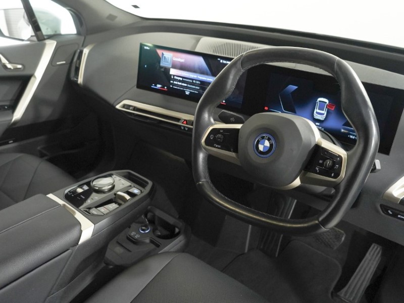 2023 (23) BMW iX 240kW xDrive40 M Sport Edition 76.6kWh 5dr Auto 5364809