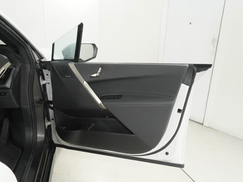 2023 (23) BMW iX 240kW xDrive40 M Sport Edition 76.6kWh 5dr Auto 5364806