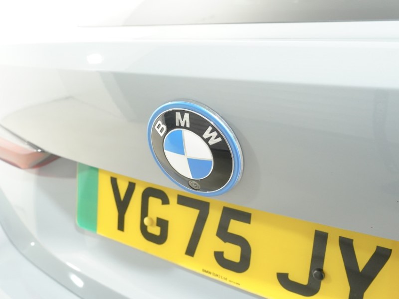 2025 (75) BMW I4 250kW eDrive40 M Sport 83.9kWh 5dr Auto 5349413