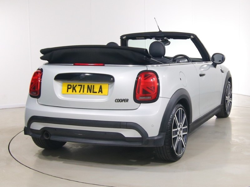2021 (71) MINI CONVERTIBLE 1.5 Cooper Exclusive 2dr 5351176