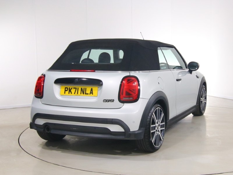 2021 (71) MINI CONVERTIBLE 1.5 Cooper Exclusive 2dr 5351188