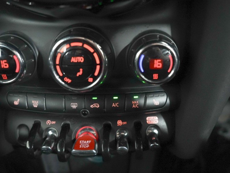 2021 (71) MINI CONVERTIBLE 1.5 Cooper Exclusive 2dr 5351168