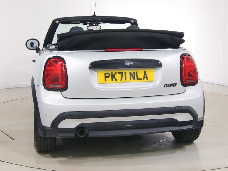 2021 (71) MINI CONVERTIBLE 1.5 Cooper Exclusive 2dr 5351175