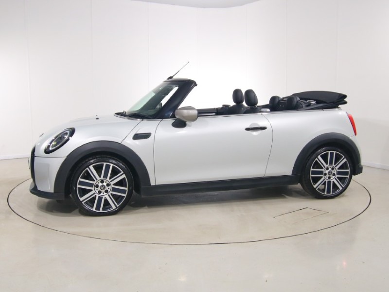 2021 (71) MINI CONVERTIBLE 1.5 Cooper Exclusive 2dr 5351181