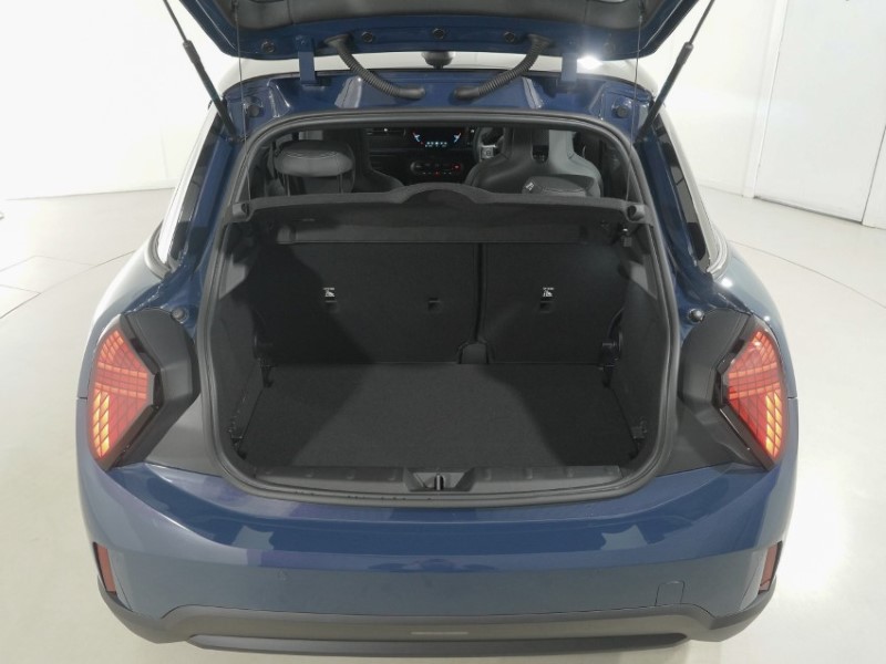 2026 (26) MINI COOPER 1.5 C Exclusive 5dr Auto 5784374