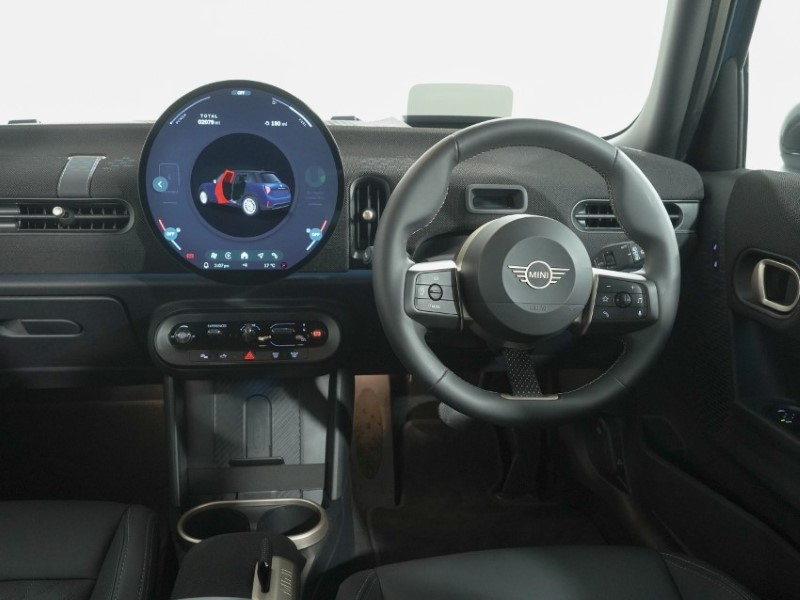 2026 (26) MINI COOPER 1.5 C Exclusive 5dr Auto 5784379