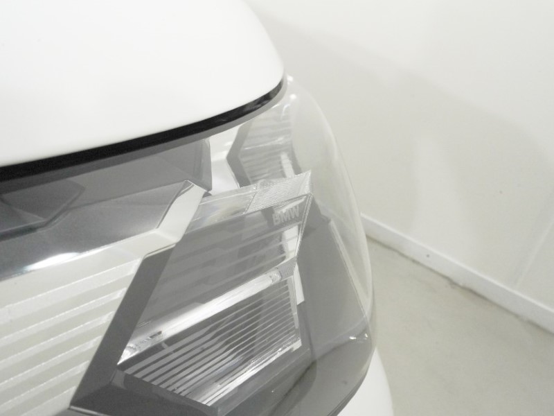 2024 (24) BMW iX2 150kW eDrive20 M Sport 65kWh 5dr Auto 5373386