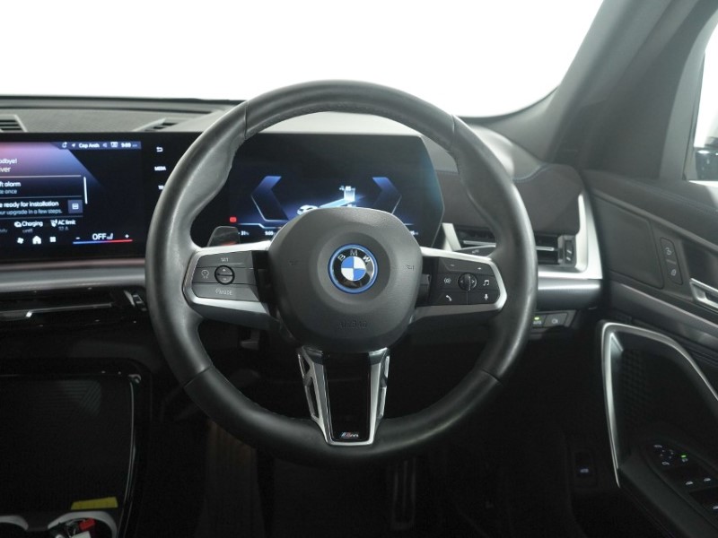 2024 (24) BMW iX2 150kW eDrive20 M Sport 65kWh 5dr Auto 5373383