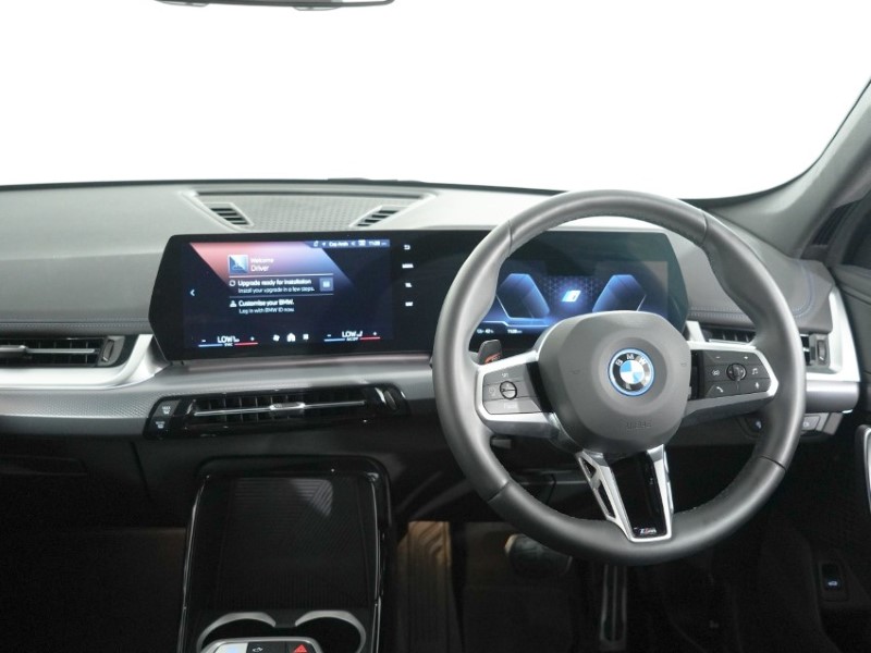 2024 (24) BMW iX1 xDrive30 M Sport 65kWh 5375015