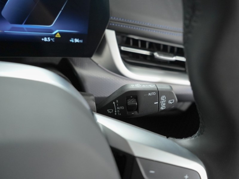 2024 (24) BMW iX1 xDrive30 M Sport 65kWh 5375036