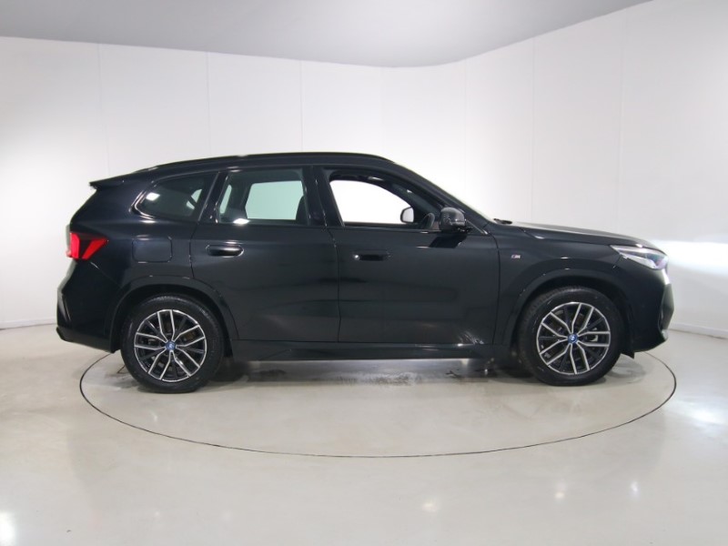 2024 (24) BMW iX1 xDrive30 M Sport 65kWh 5375003