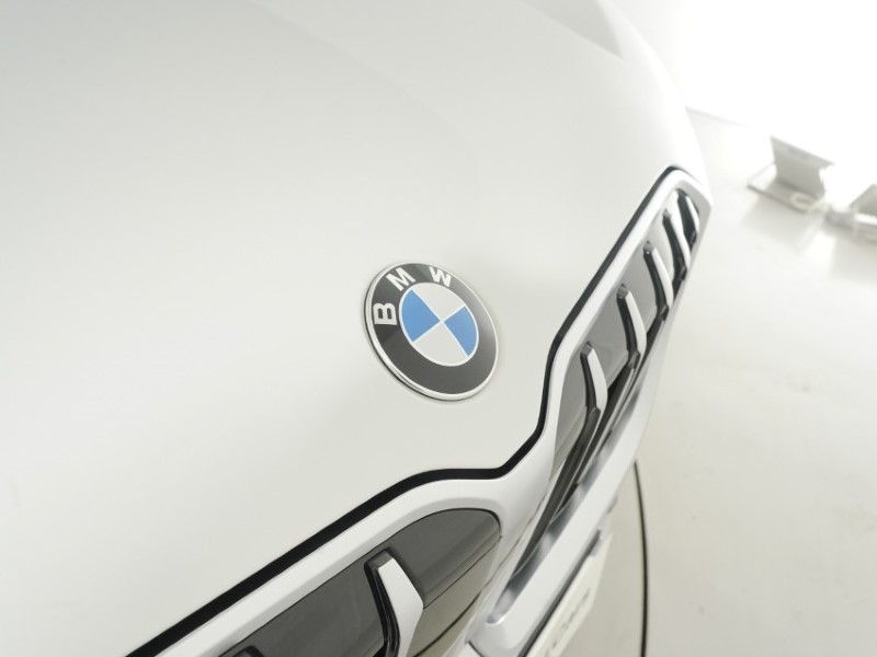 2023 (23) BMW X1 xDrive 23i MHT xLine 5dr Step Auto 5371515