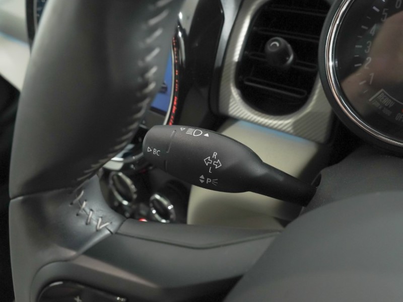2022 (72) MINI HATCHBACK 1.5 Cooper Exclusive 3dr Auto 5364929