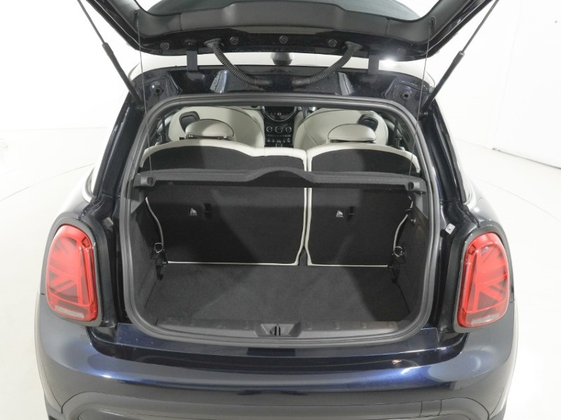 2022 (72) MINI HATCHBACK 1.5 Cooper Exclusive 3dr Auto 5364895