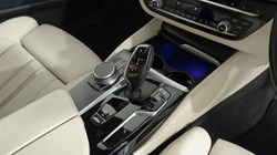 2020 (70) BMW 5 SERIES 520d MHT M Sport 4dr Step Auto 5370263