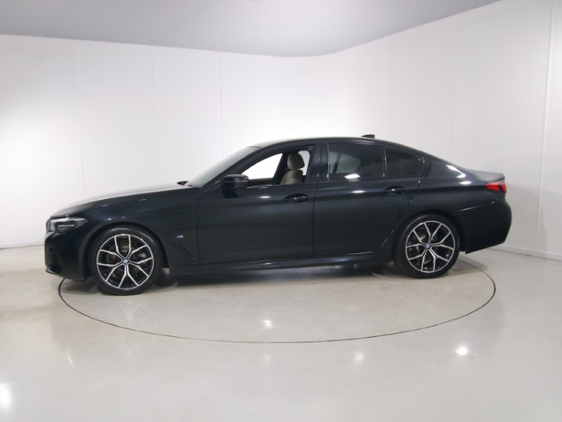 2020 (70) BMW 5 SERIES 520d MHT M Sport 4dr Step Auto 5370298