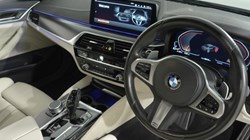2020 (70) BMW 5 SERIES 520d MHT M Sport 4dr Step Auto 5370262