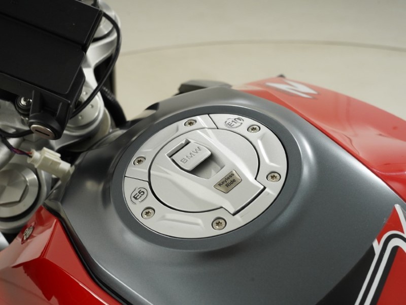 2024 (74) BMW Motorrad F900 R (20MY) 5462612