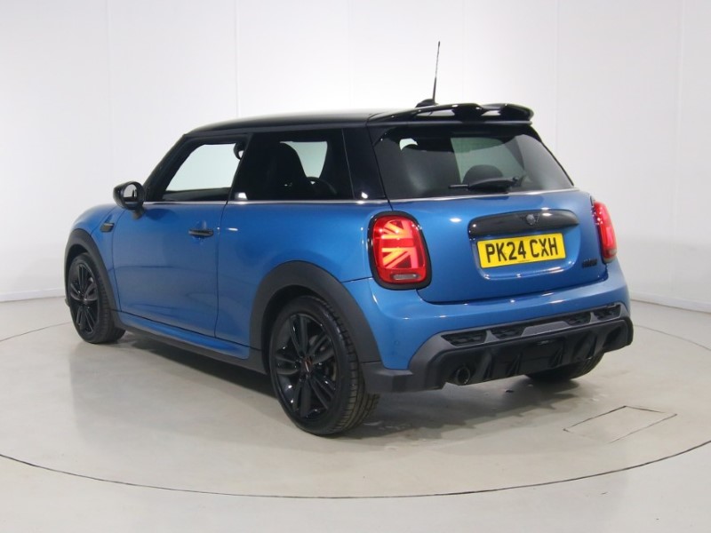 2024 (24) MINI HATCHBACK 1.5 Cooper Sport Premium 3dr Auto 5387627