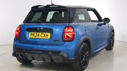 2024 (24) MINI HATCHBACK 1.5 Cooper Sport Premium 3dr Auto 5387629