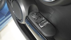 2024 (24) MINI HATCHBACK 1.5 Cooper Sport Premium 3dr Auto 5387597