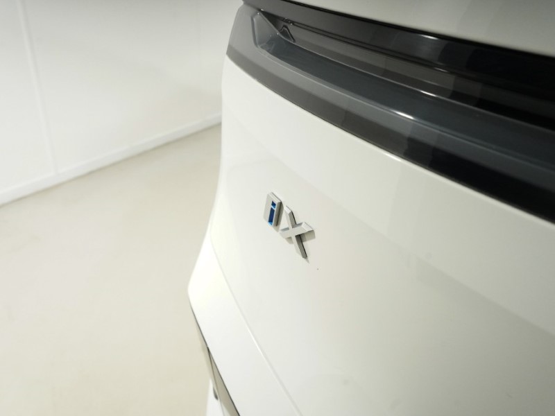 2026 (76) BMW iX xDrive40 M Sport 76.6kWh 5407771