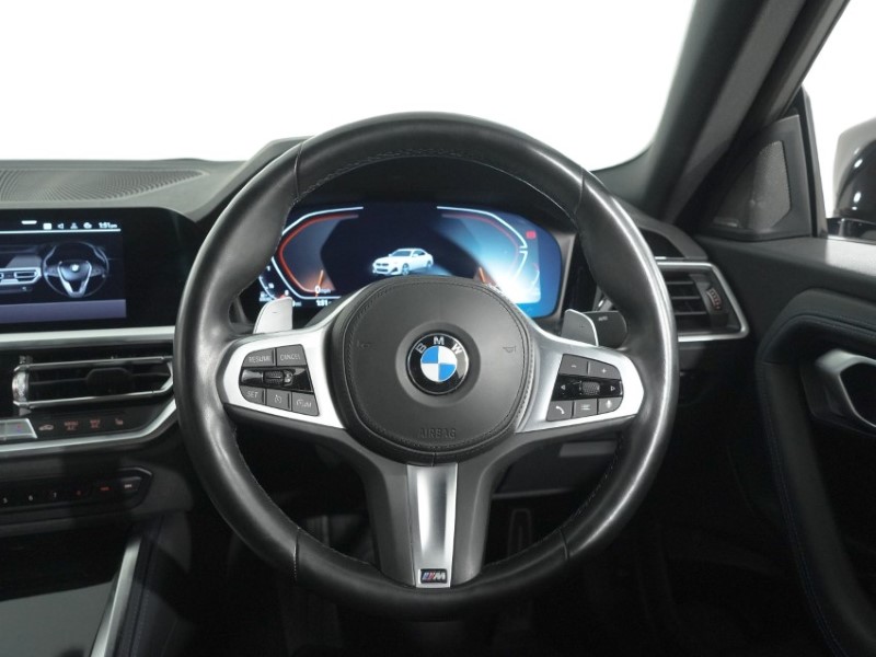 2022 (22) BMW 2 SERIES 220d MHT M Sport 2dr Step Auto 5396272