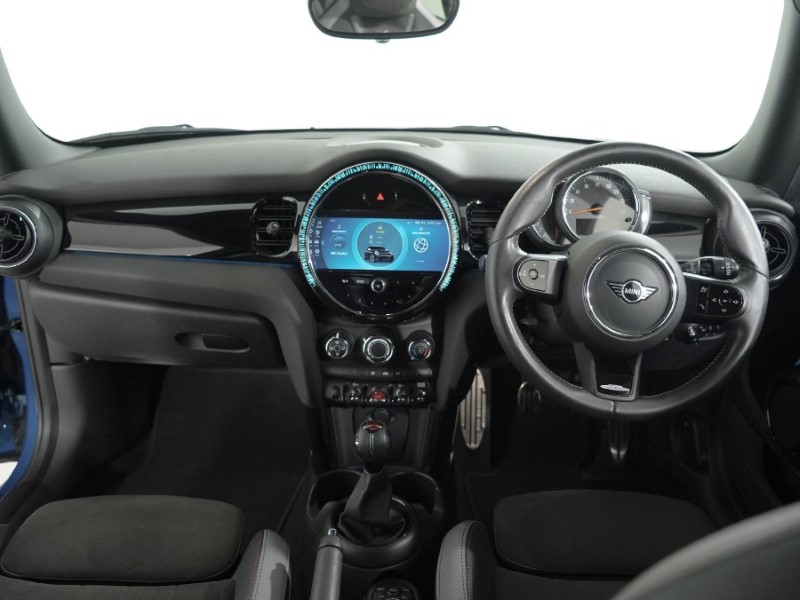2022 (22) MINI HATCHBACK 1.5 Cooper Sport 3dr 5422589